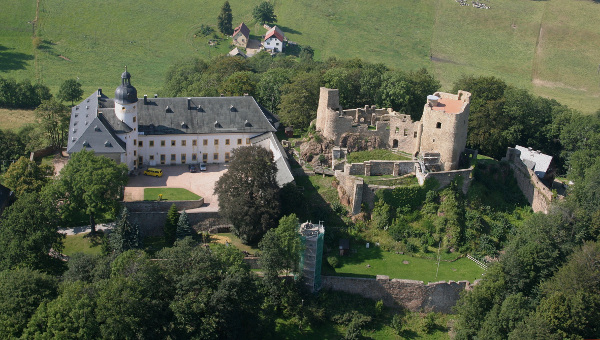 Schloß und Burg in Frauenstein